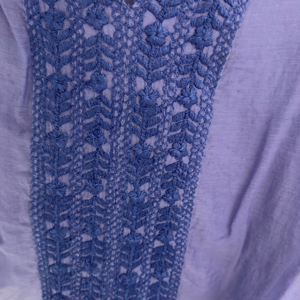 Joie- Women's Blue Lace Detail Light Weight Top Size S - Picture 5 of 7